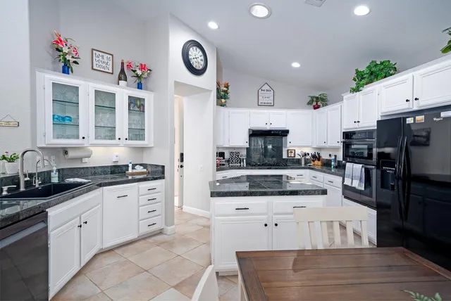 $6,500 | 67613 Cielo Court, Cathedral City, CA 92234