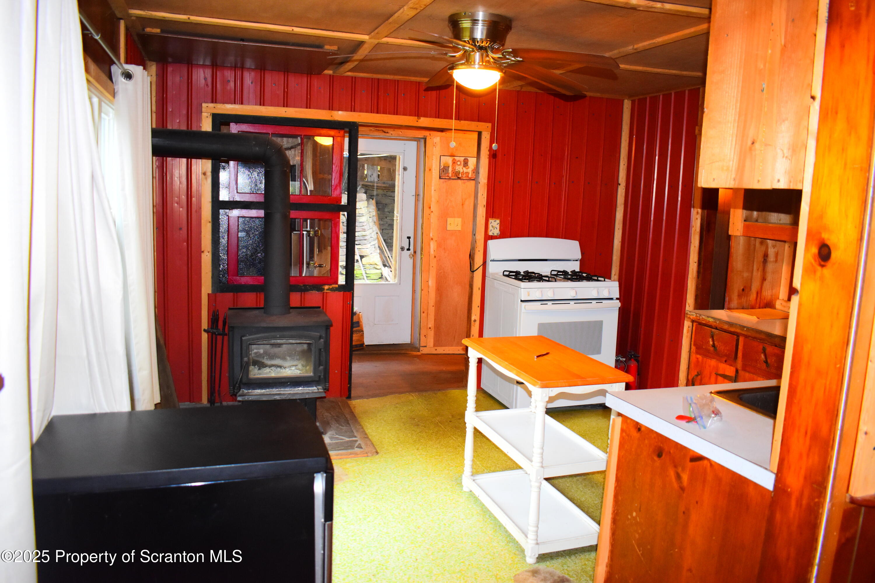 303 Leisure Lakes Road Wyalusing, PA 18853 - Photo 10 of 18 Kitchen