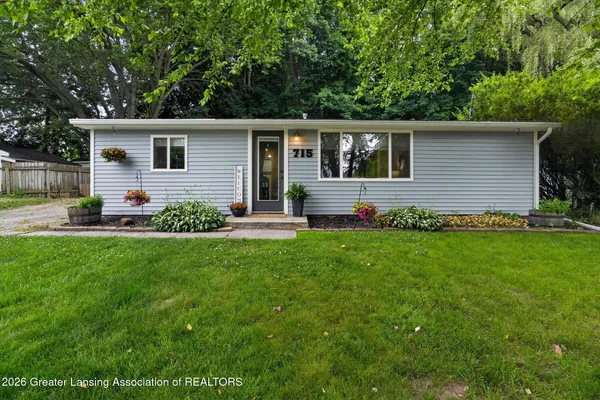 $189,000 | 715 Birchwood Street, Dewitt, MI 48820