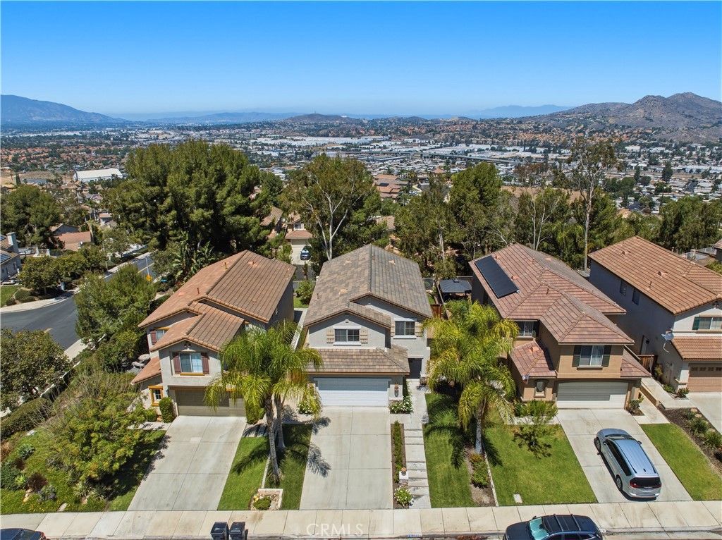 16223 Blue Haven Court Riverside, CA 92503 - Photo 2 of 41