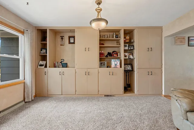 $274,900 | 716 Meadow Lane, Manawa, WI 54949