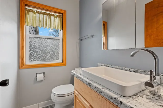 $274,900 | 716 Meadow Lane, Manawa, WI 54949