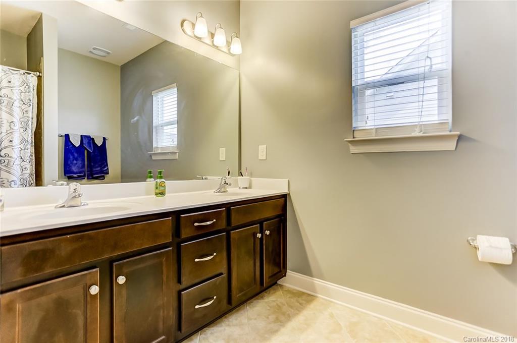 1017 Hampton Grove Road, Unit 1386 Waxhaw, NC 28173 - Photo 16 of 36 Gallery Image 16