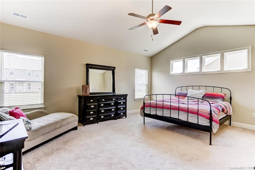 1017 Hampton Grove Road, Unit 1386 Waxhaw, NC 28173 - Photo 17 of 36 Gallery Image 17