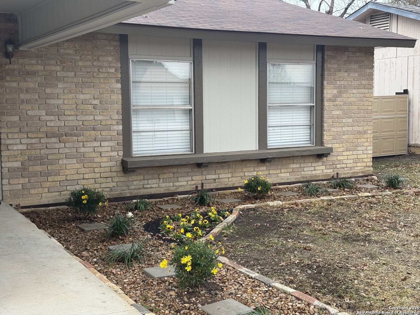 7219 Spring Drops Street San Antonio, TX 78249 - Photo 3 of 31