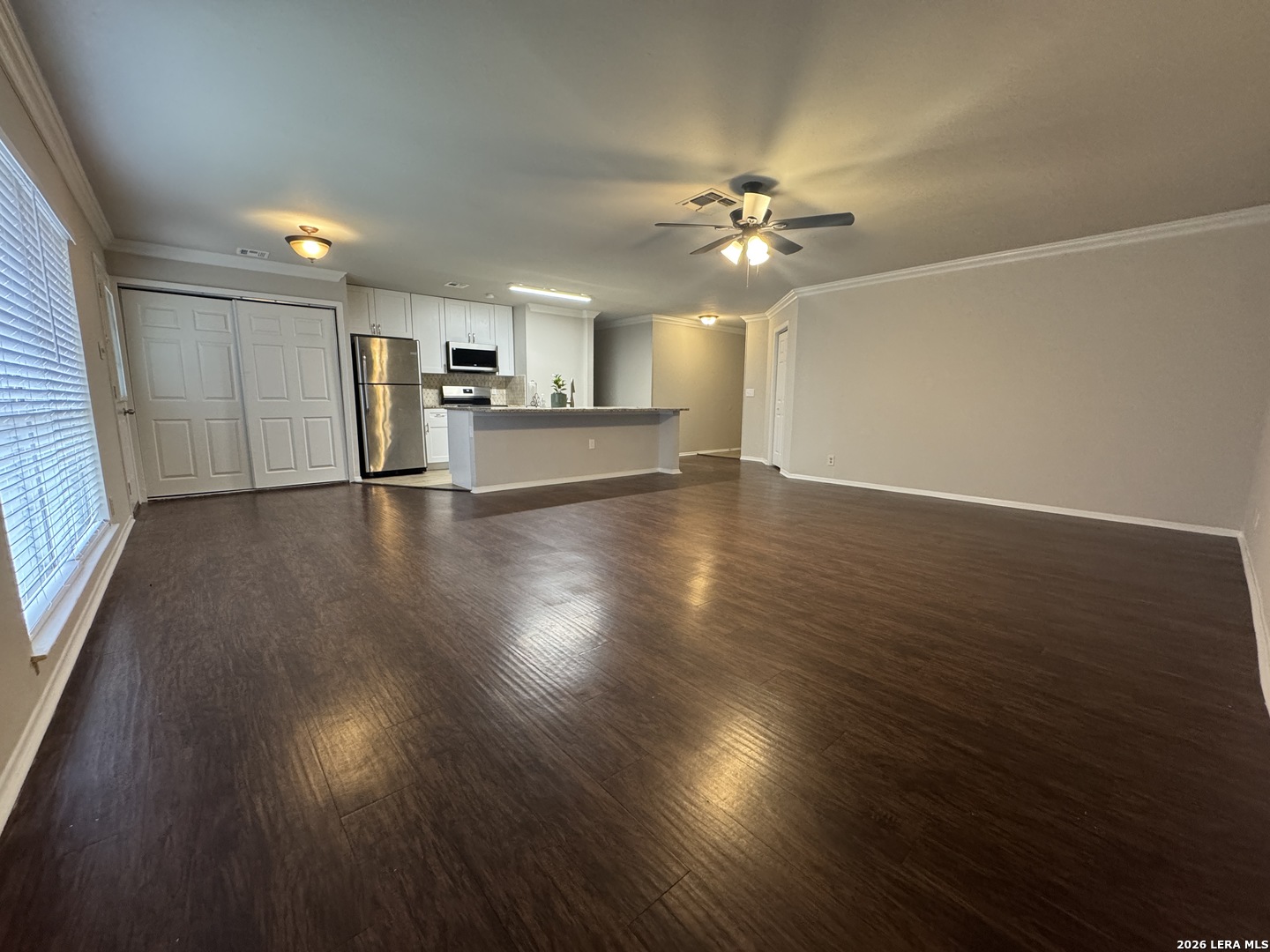 7219 Spring Drops Street San Antonio, TX 78249 - Photo 6 of 31