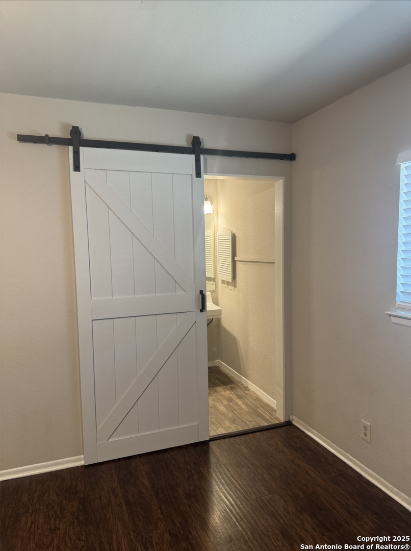 7219 Spring Drops Street San Antonio, TX 78249 - Photo 10 of 31