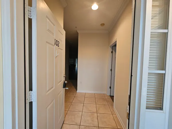 $1,575 | 5840 Longwood Drive, Unit 102, Murrells Inlet, SC 29576