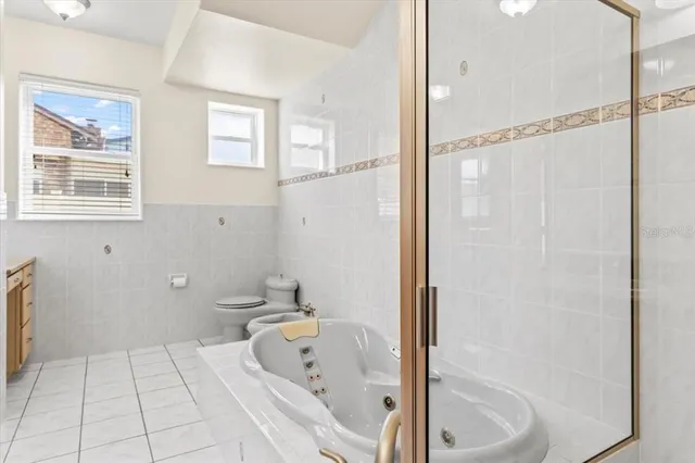 $1,195,000 | 10 Capistrano Drive, Ormond Beach, FL 32176