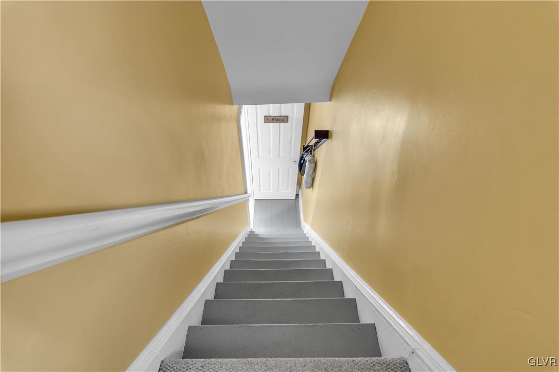 423 1st Avenue Bethlehem, PA 18018 - Photo 30 of 37 Dual Stair Cases