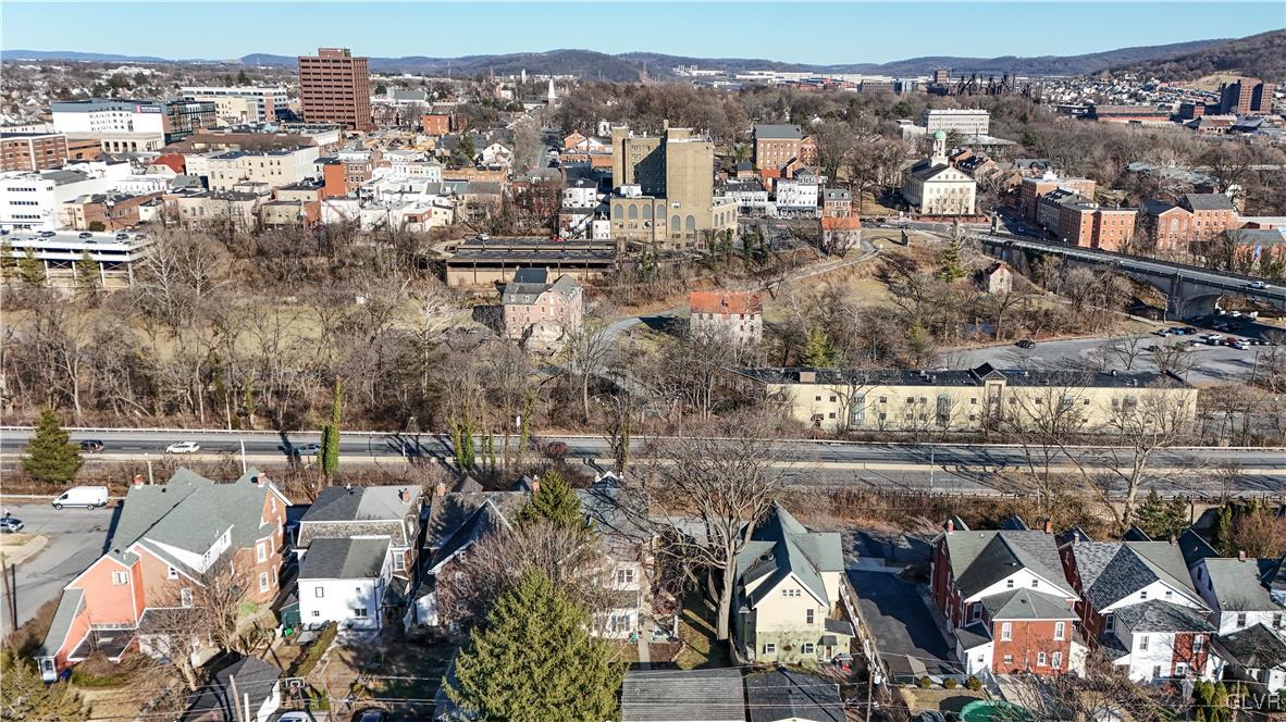 423 1st Avenue Bethlehem, PA 18018 - Photo 34 of 37 Stunning Downtown Bethlehem