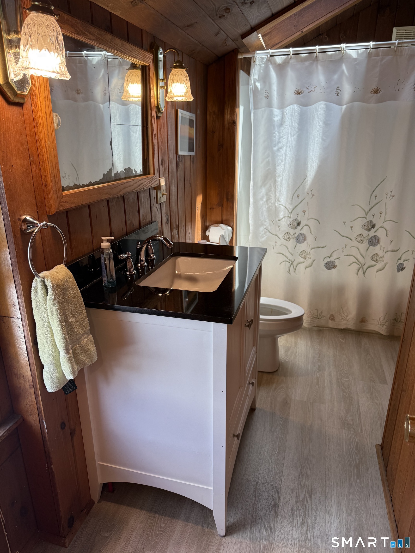 16 Springfield Road Old Lyme, CT 06371 - Photo 14 of 19
