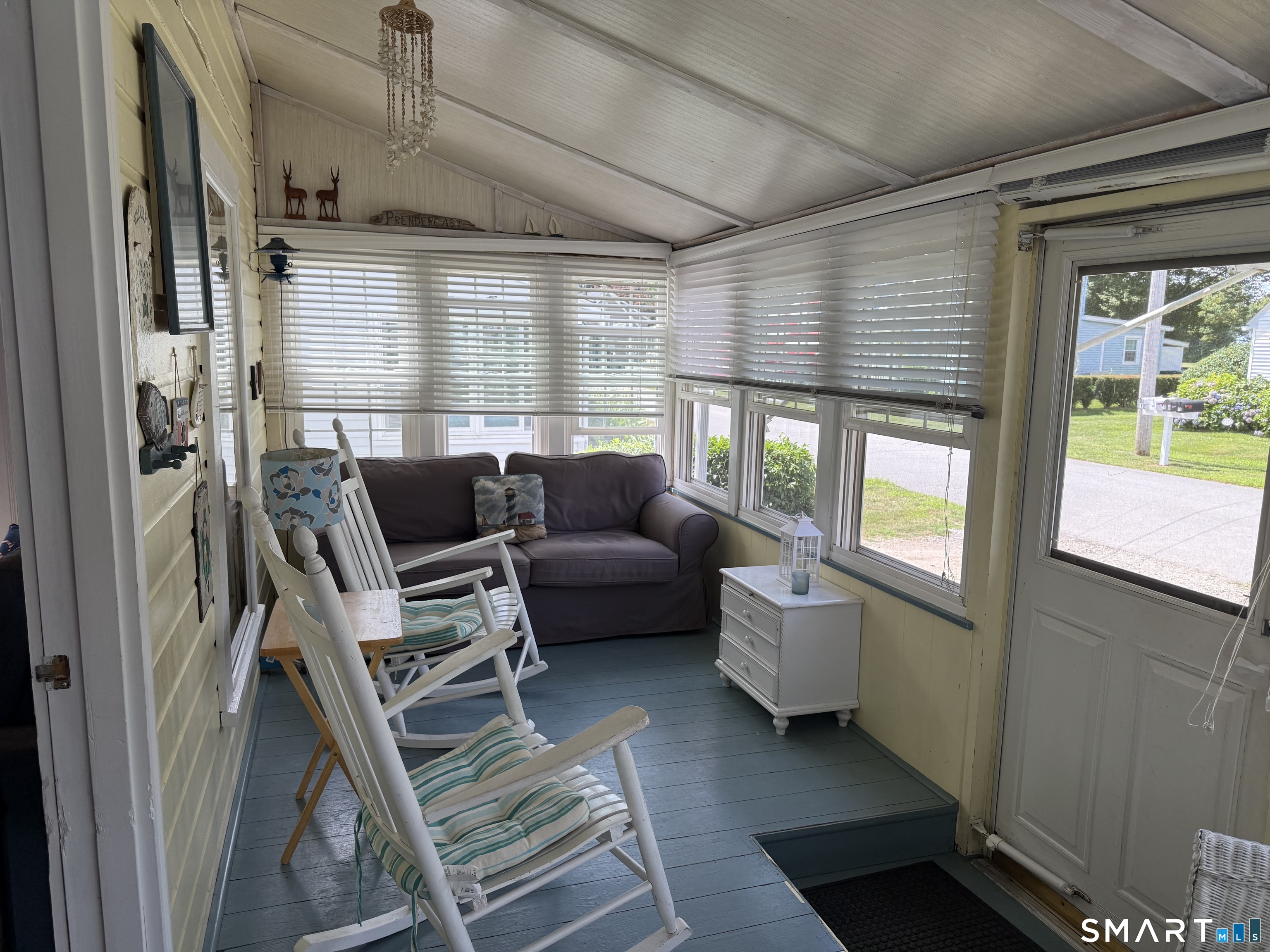 16 Springfield Road Old Lyme, CT 06371 - Photo 6 of 19