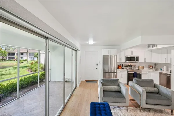 $249,000 | 15 Bobolink Court, Unit 15A, Naples, FL 34105