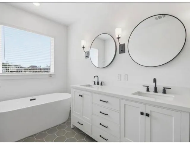 $3,200 | 2646 Wastelbread Lane, Rosenberg, TX 77471