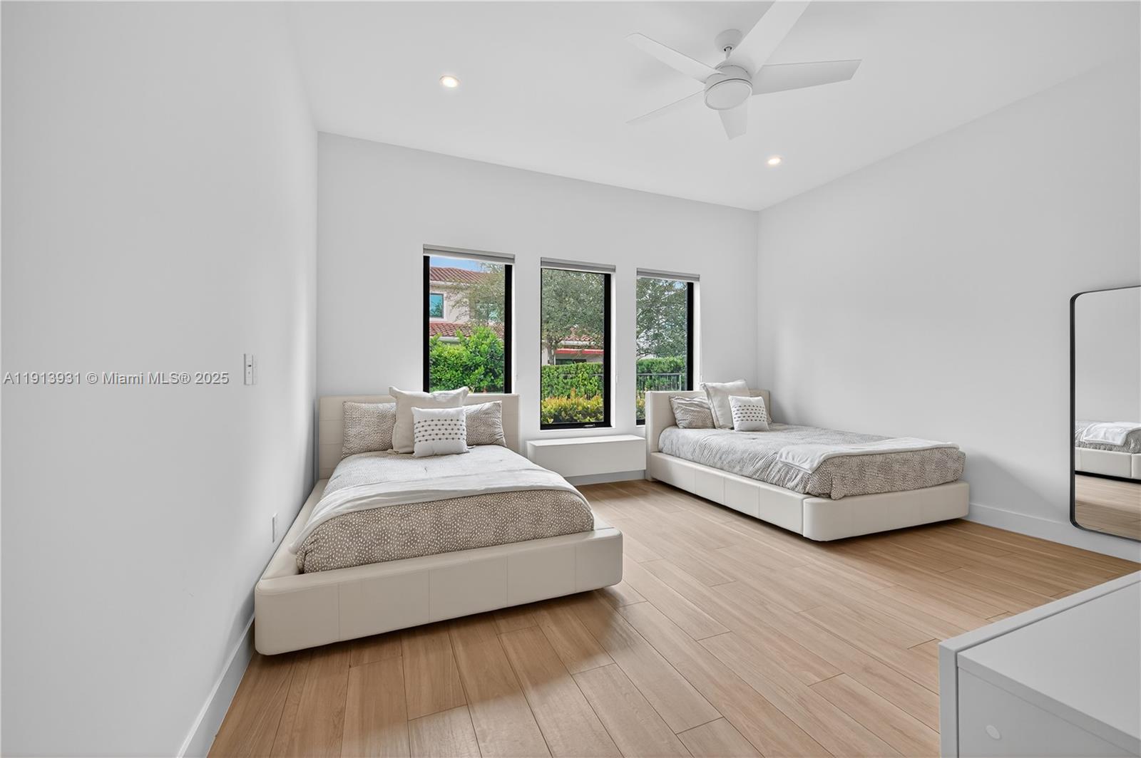 5999 Brookfield Circle East Hollywood, FL 33312 - Photo 18 of 48