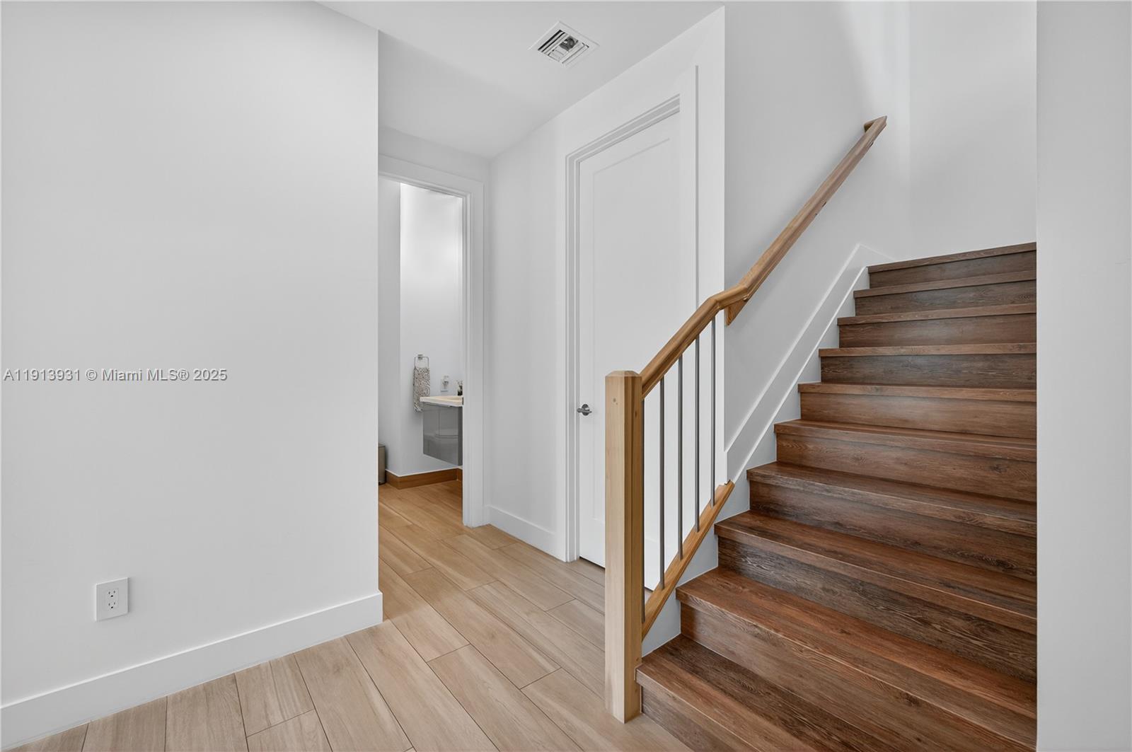 5999 Brookfield Circle East Hollywood, FL 33312 - Photo 27 of 48