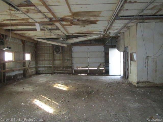 5605 Ewalt Road Imlay City, MI 48444 - Photo 5 of 25 Barn South Side.jpg