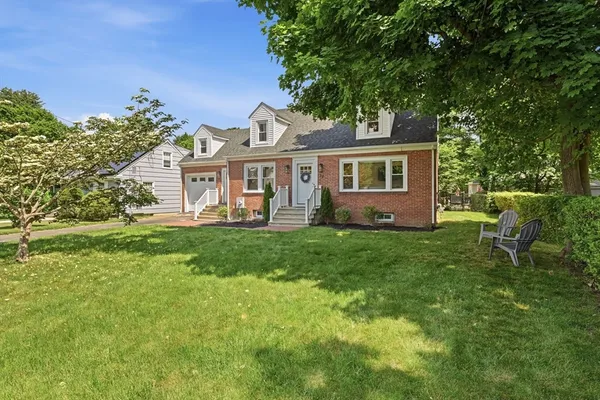 $524,900 | 82 Lincoln Park, Longmeadow, MA 01106
