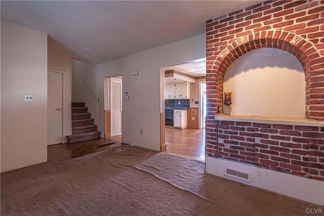 1177 Arcadia Street Bethlehem, PA 18018 - Photo 5 of 32 a view of livingroom with fireplace