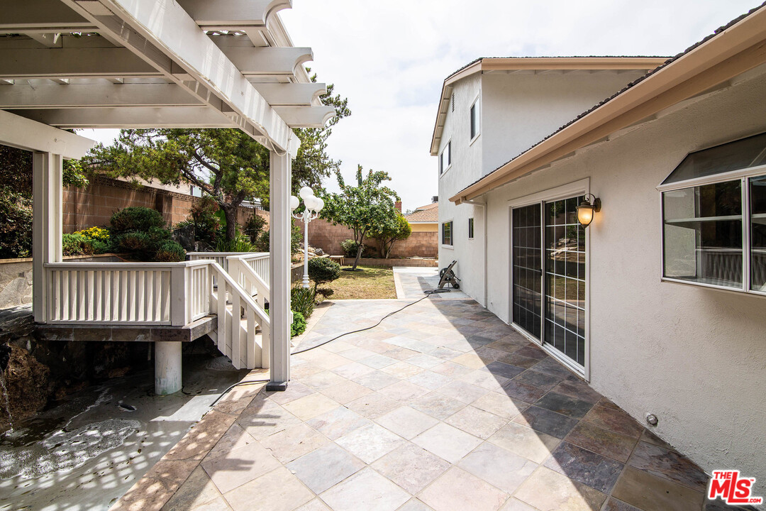 19137 Tulsa Street Porter Ranch, CA 91326 - Photo 21 of 27 Gallery Image 21