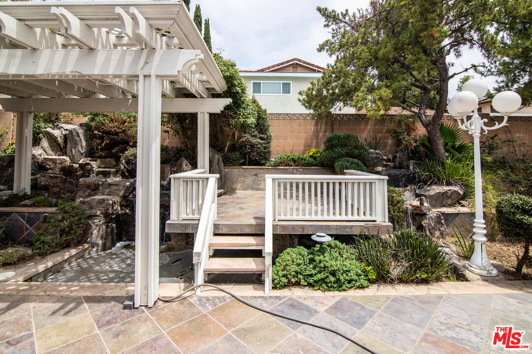 19137 Tulsa Street Porter Ranch, CA 91326 - Photo 23 of 27 Gallery Image 23