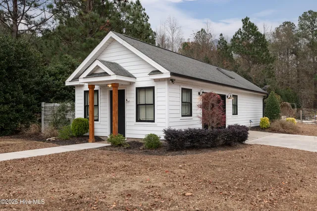 $799,000 | 621 V O A Site C Road, Greenville, NC 27834