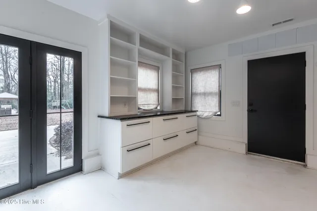 $799,000 | 621 V O A Site C Road, Greenville, NC 27834