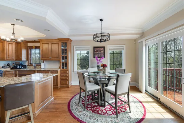 $625,000 | 2211 Maple Hill, Downers Grove, IL 60516