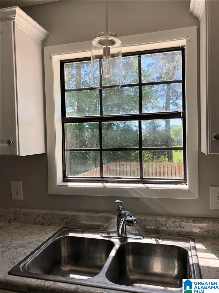 113 Lake View Circle Riverside, AL 35135 - Photo 11 of 48