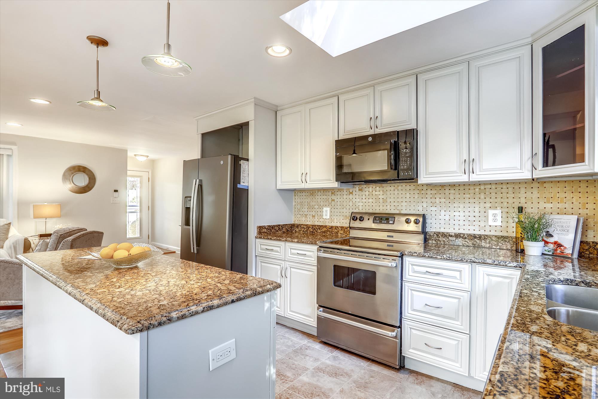 8204 Grubb Road Chevy Chase, MD 20815 - Photo 11 of 48 Gallery Image 11