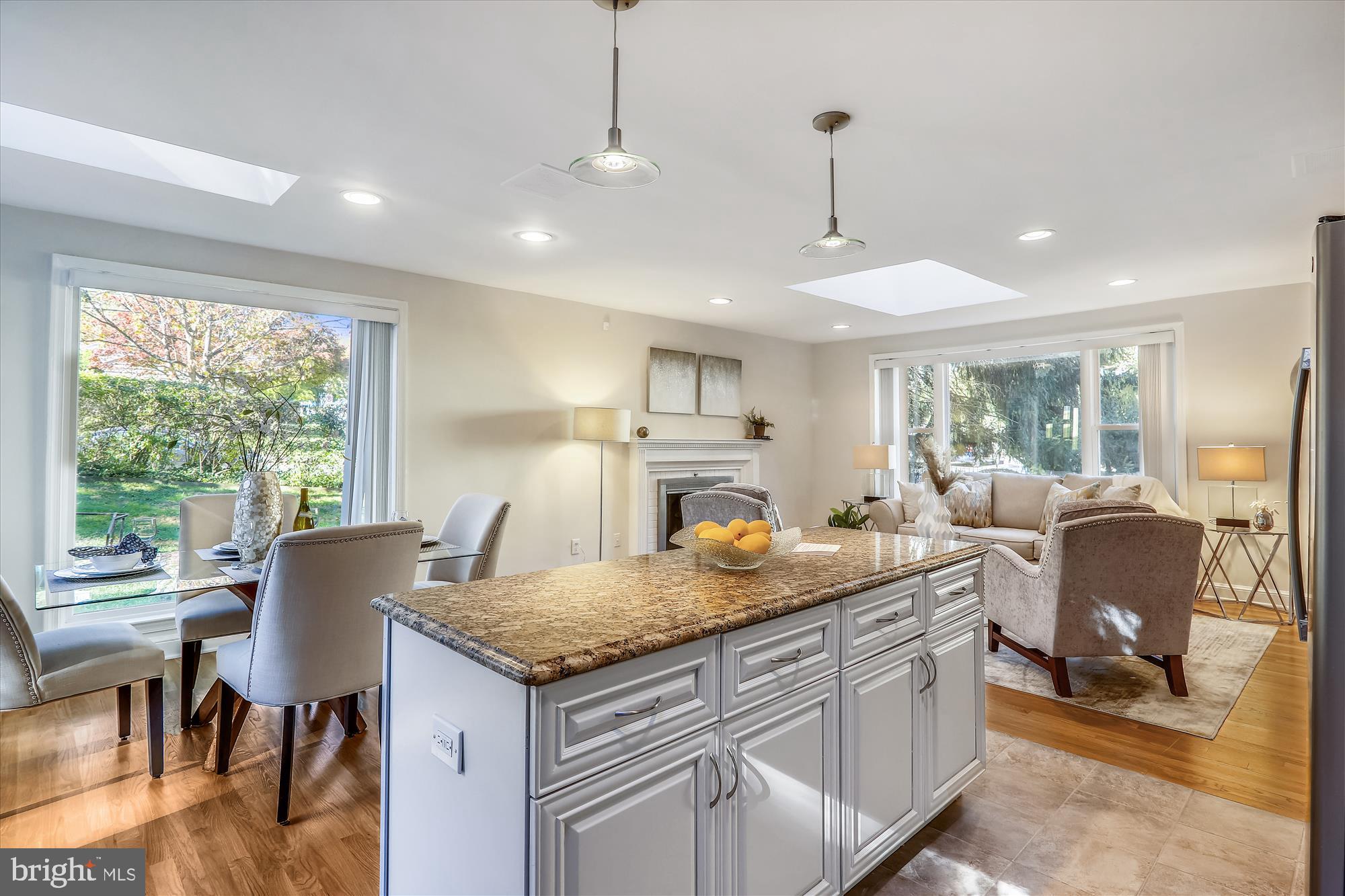 8204 Grubb Road Chevy Chase, MD 20815 - Photo 12 of 48 Gallery Image 12
