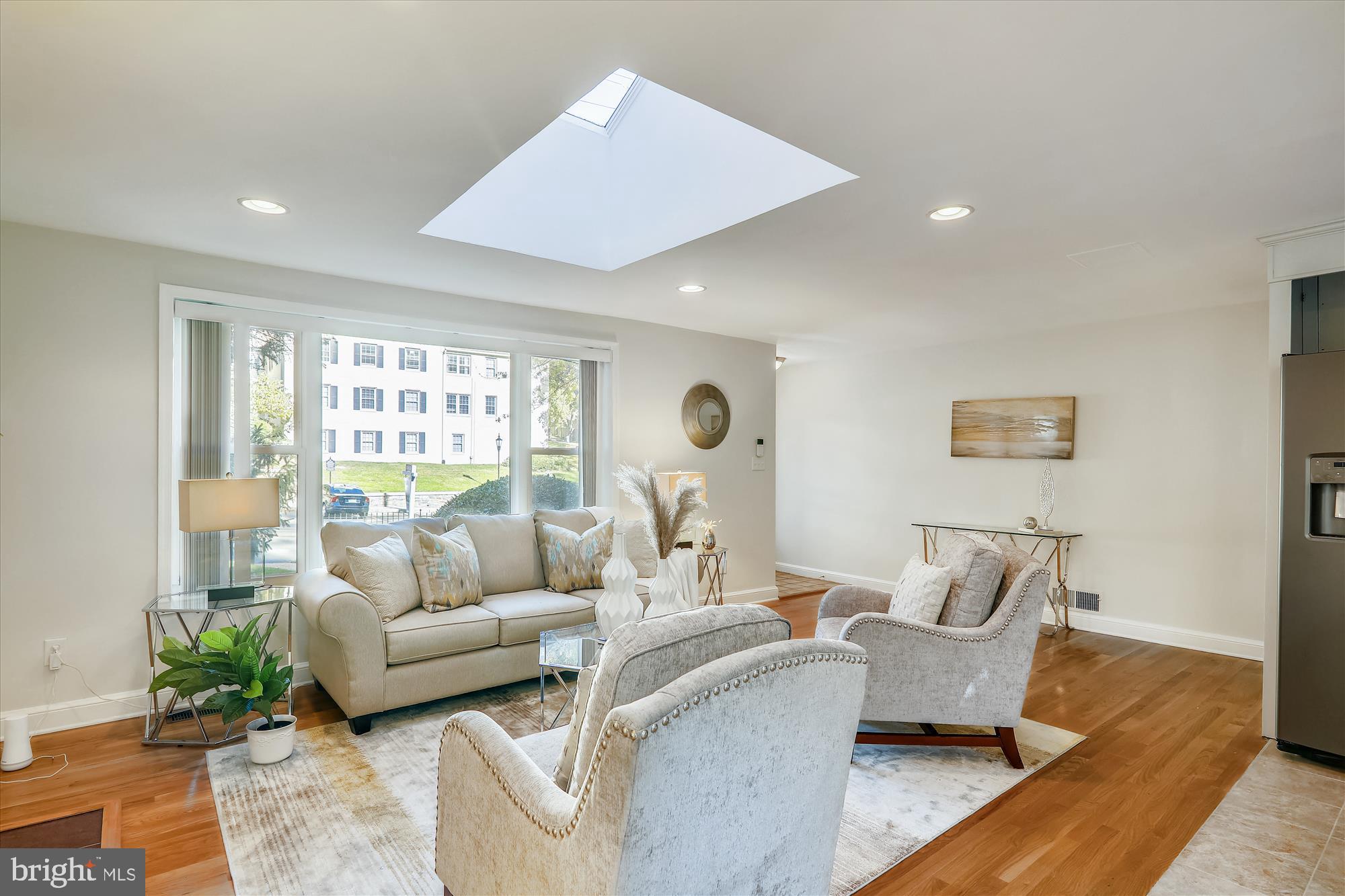 8204 Grubb Road Chevy Chase, MD 20815 - Photo 3 of 48 Gallery Image 3