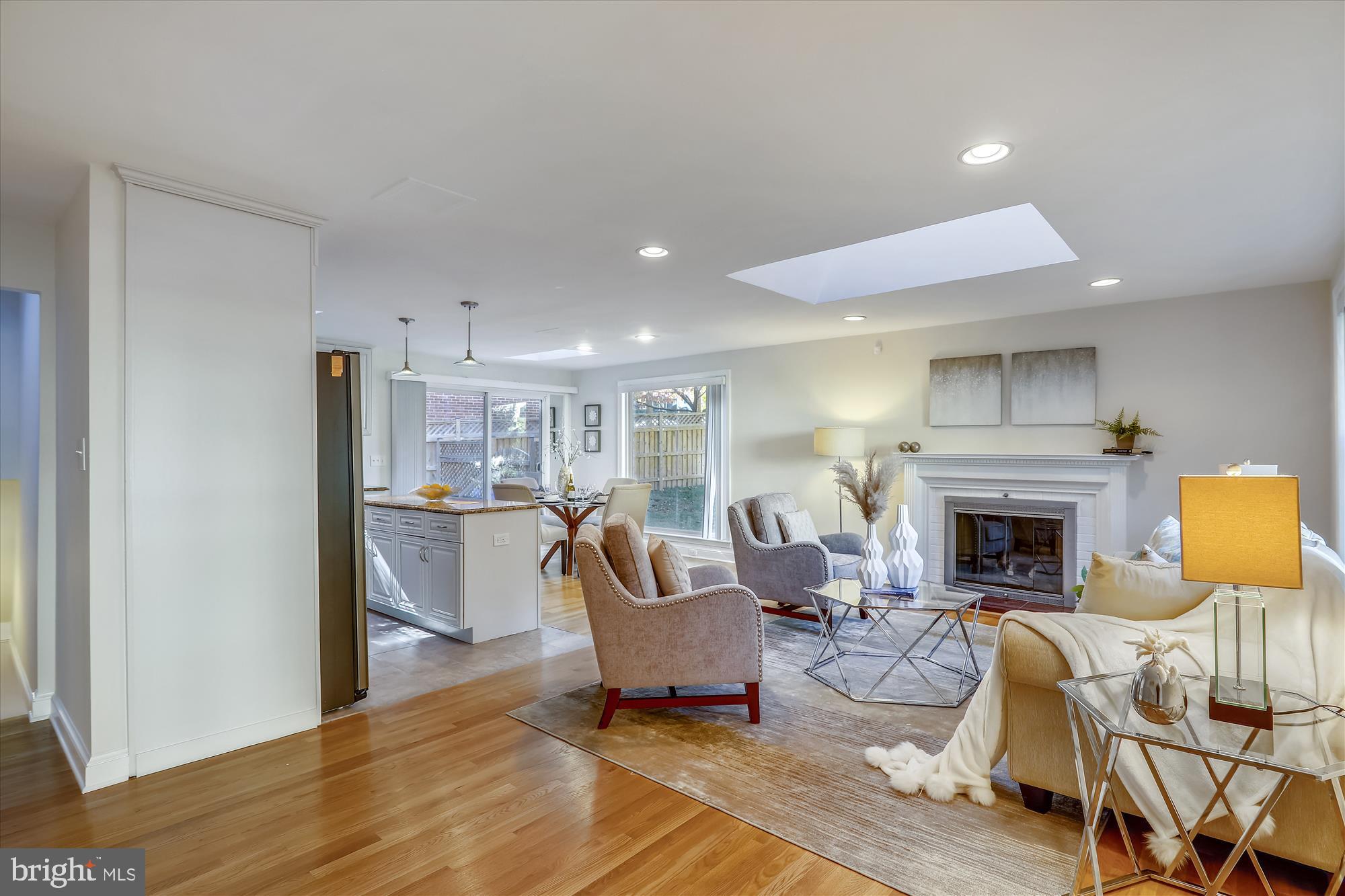 8204 Grubb Road Chevy Chase, MD 20815 - Photo 4 of 48 Gallery Image 4