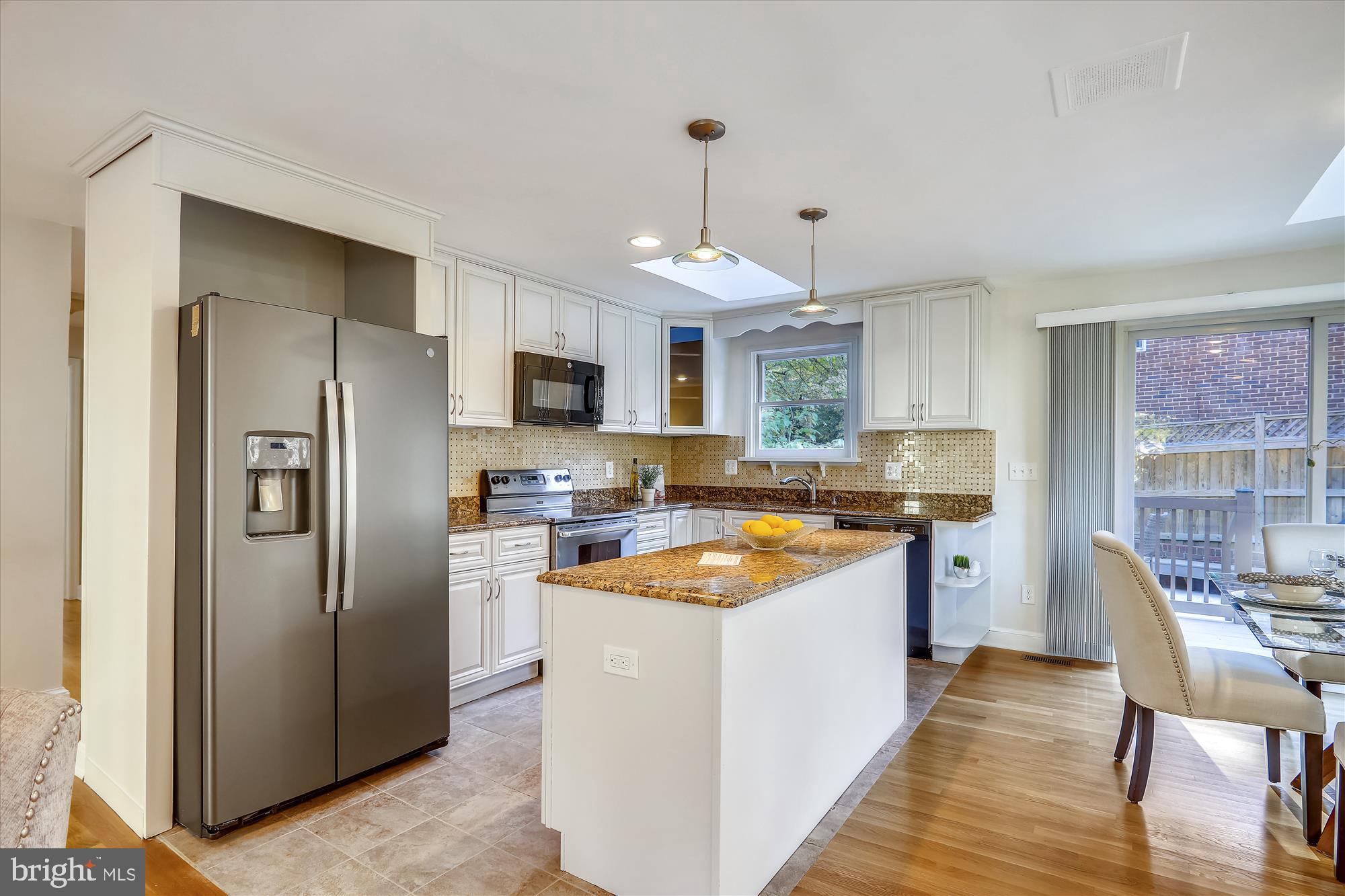 8204 Grubb Road Chevy Chase, MD 20815 - Photo 10 of 48 Gallery Image 10