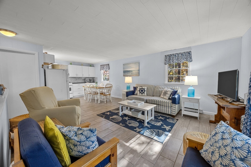 7 Great Hollow Road, Unit 50 Truro, MA 02666 - Photo 6 of 27