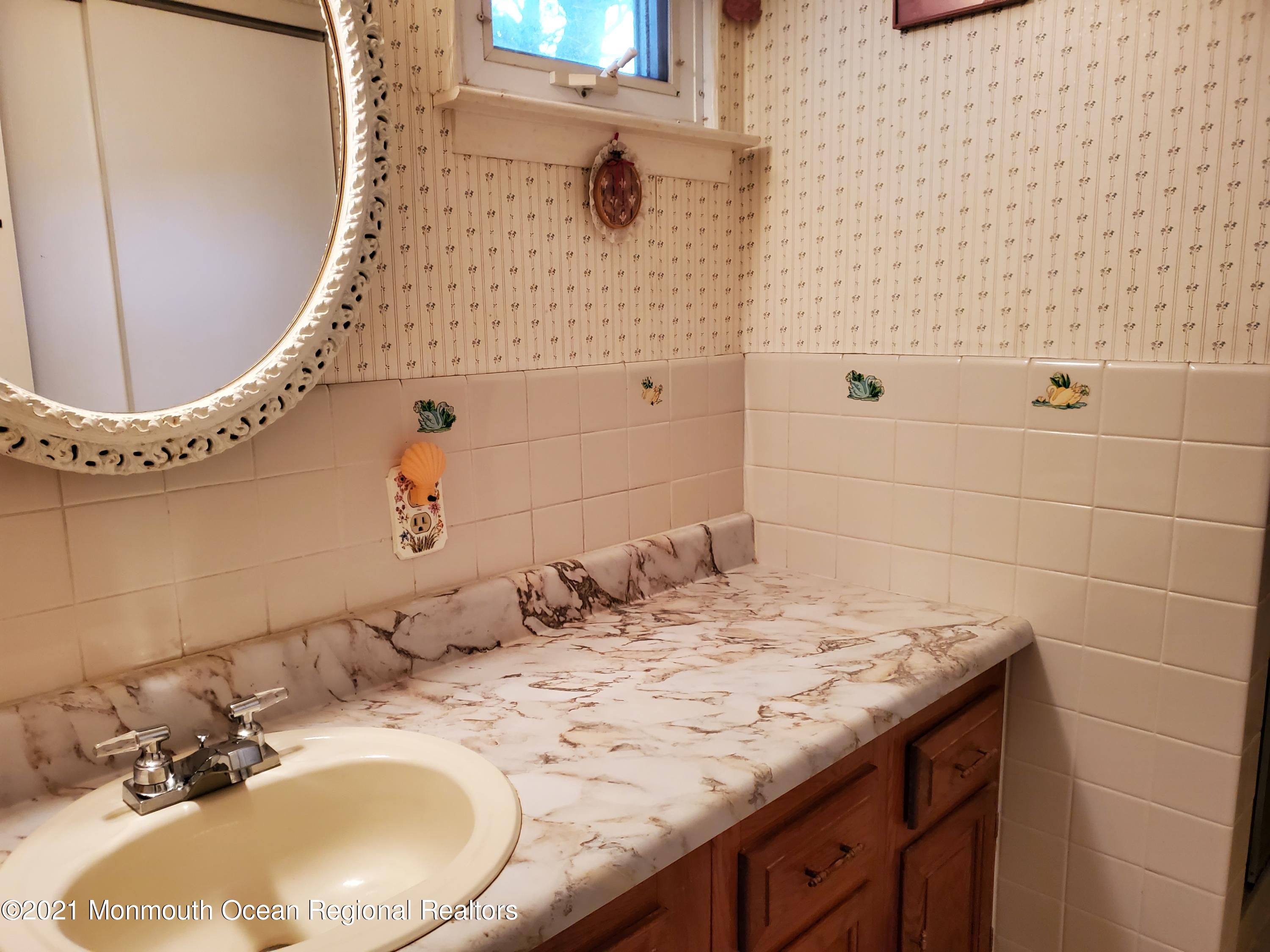 5 Stonybrook Road, Unit 60 Whiting, NJ 08759 - Photo 17 of 30 20210121_153113