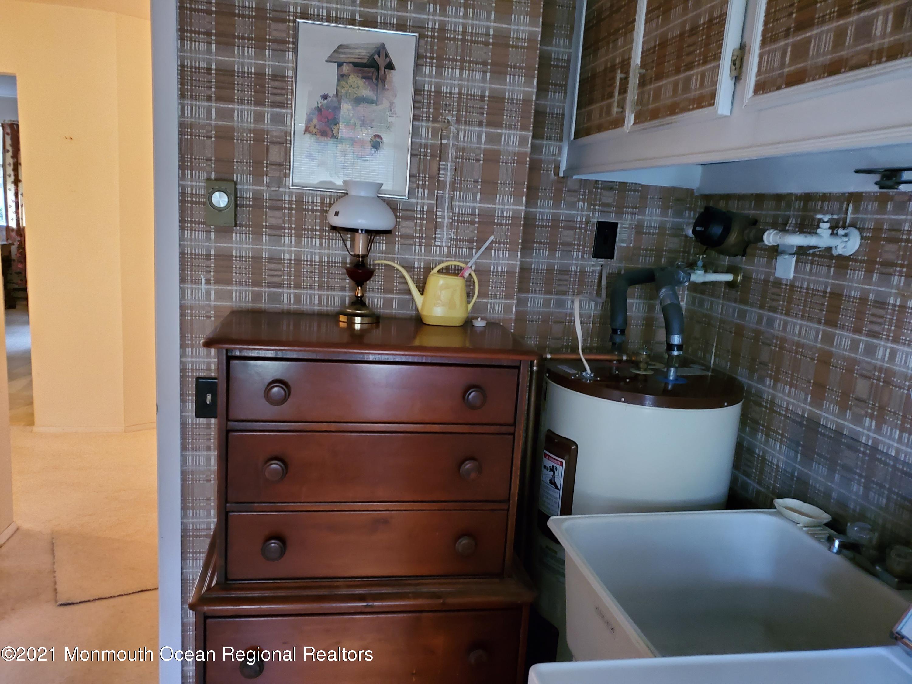 5 Stonybrook Road, Unit 60 Whiting, NJ 08759 - Photo 20 of 30 20210121_153206