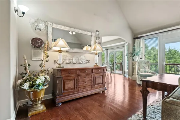 $599,950 | 28919 Hackberry Circle, Paola, KS 66071