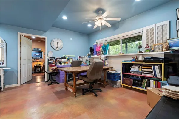 $599,950 | 28919 Hackberry Circle, Paola, KS 66071
