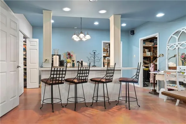 $599,950 | 28919 Hackberry Circle, Paola, KS 66071