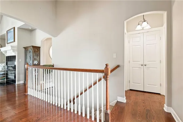 $599,950 | 28919 Hackberry Circle, Paola, KS 66071