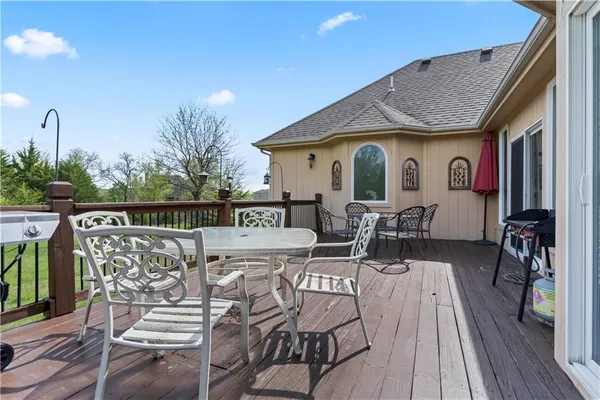 $599,950 | 28919 Hackberry Circle, Paola, KS 66071
