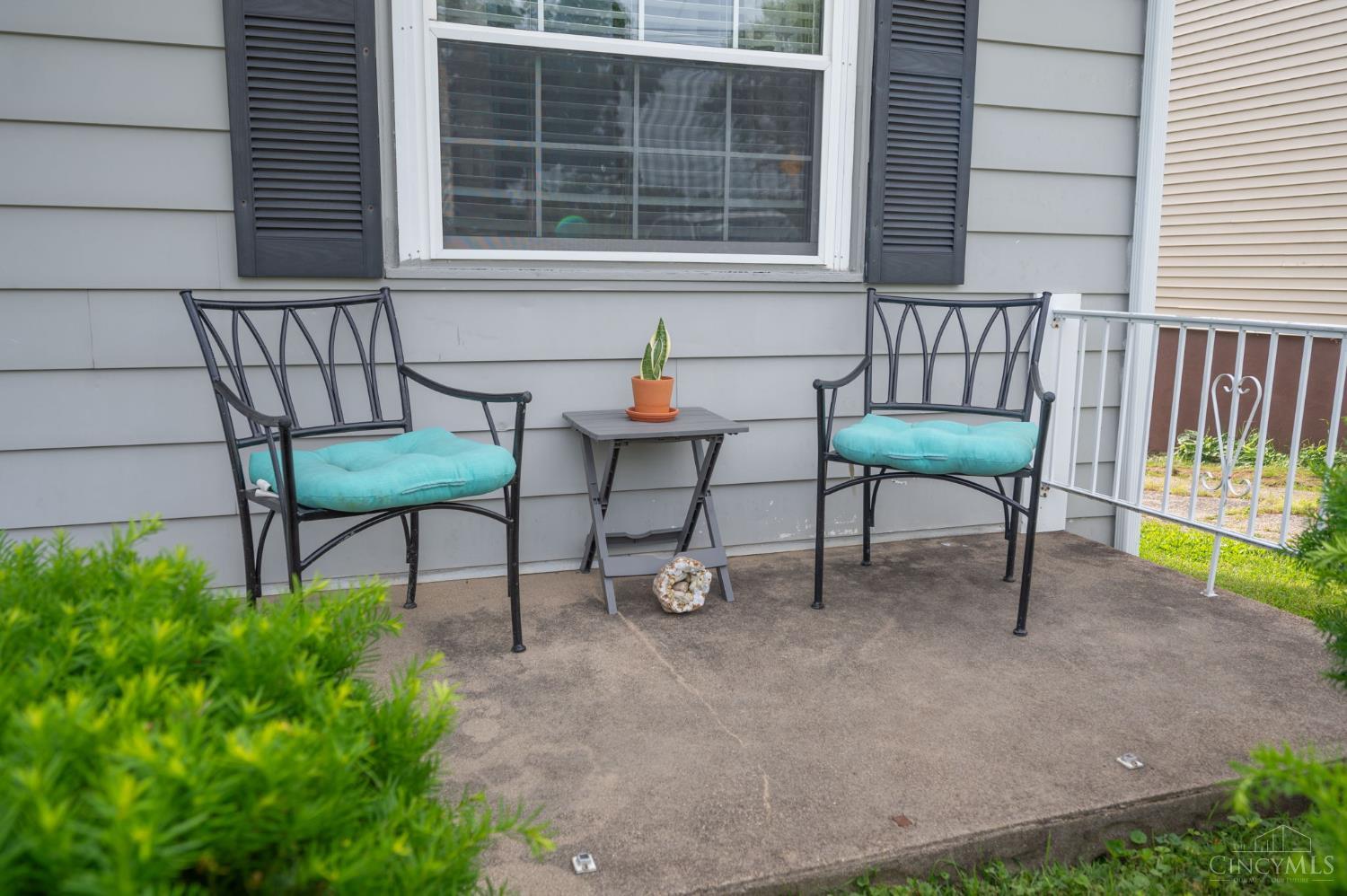 4582 School Section Road Cincinnati, OH 45211 - Photo 7 of 41 Gallery Image 7