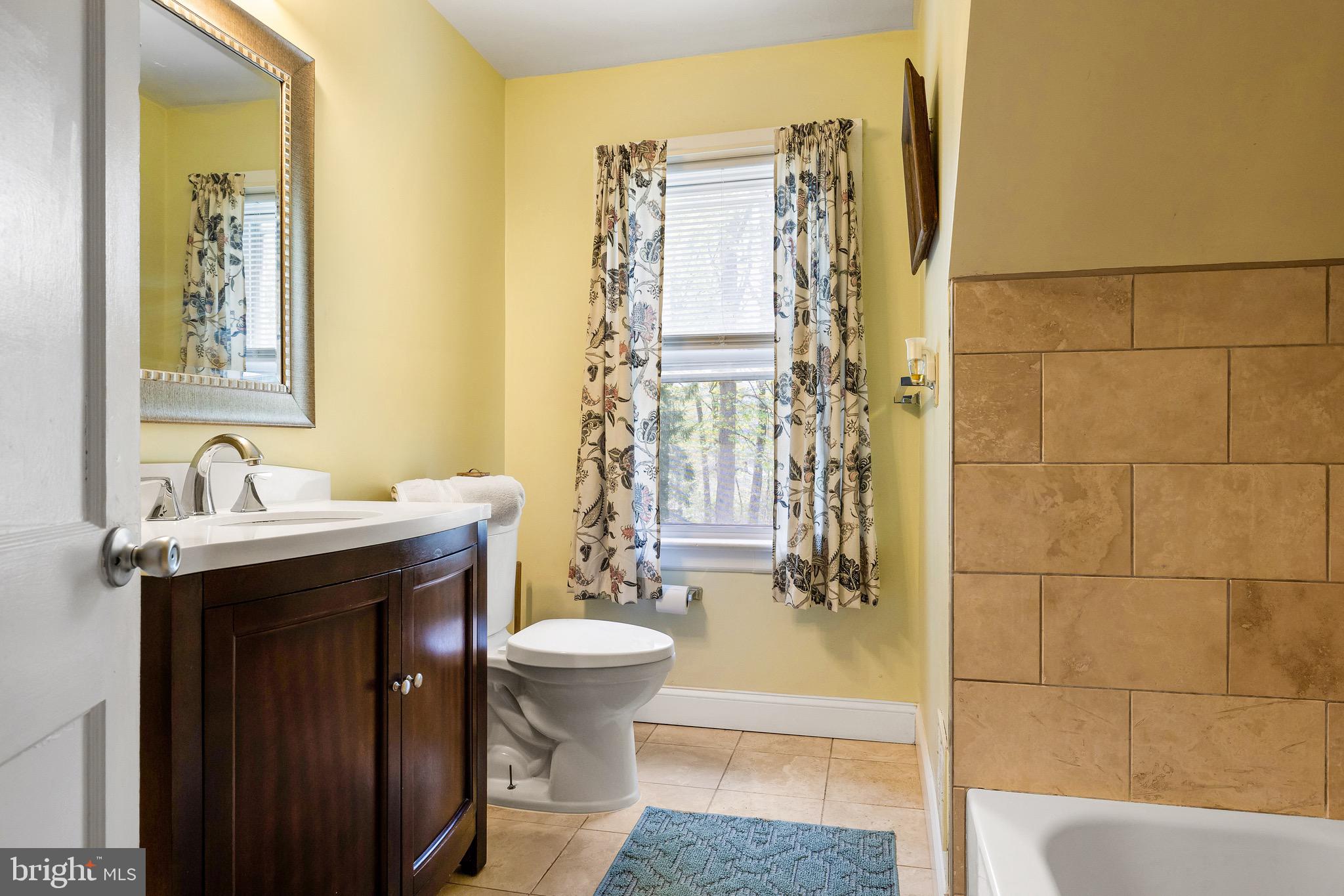 92 Ridgewood Avenue Ewing, NJ 08618 - Photo 17 of 28