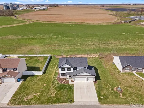 $395,000 | 408 Duffy Drive, Marine, IL 62061