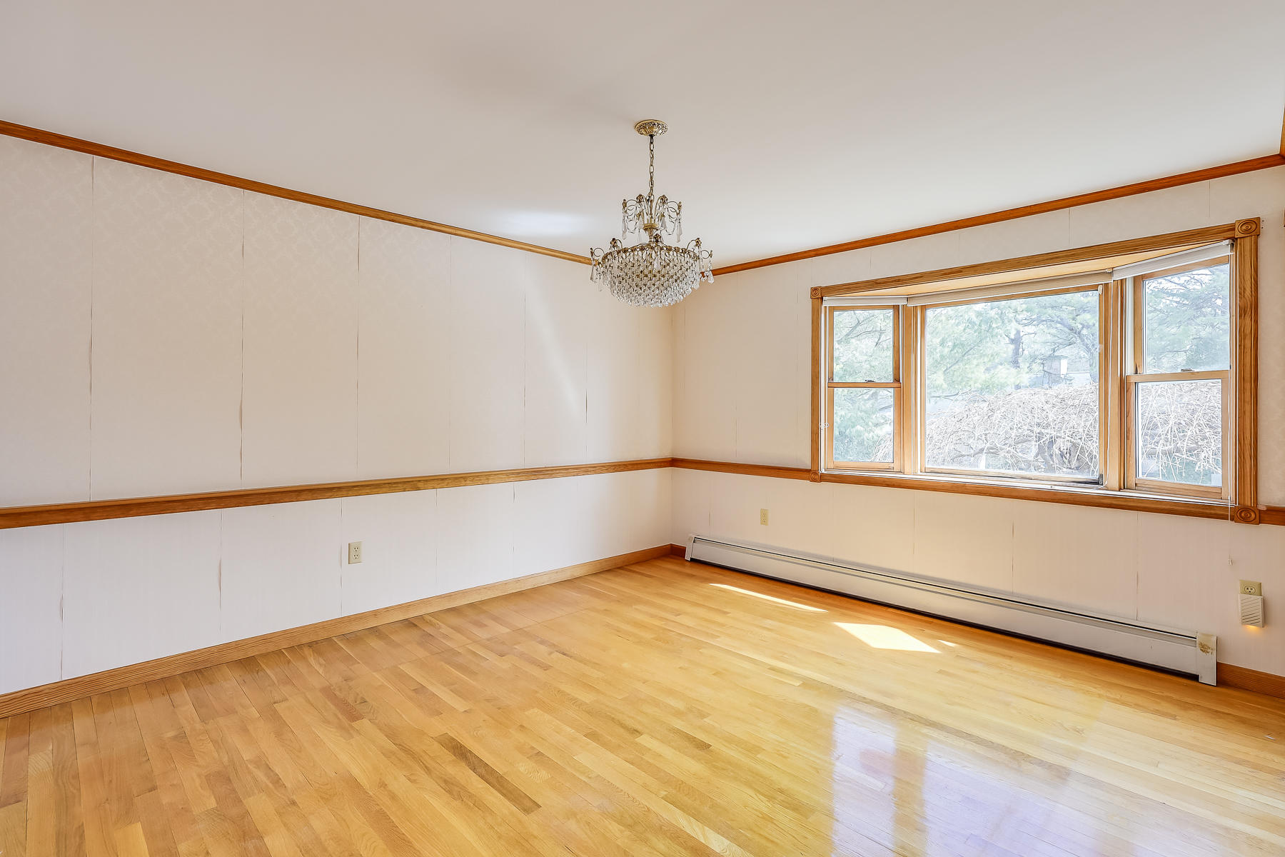 40 Meadowbrook Road Mashpee, MA 02649 - Photo 13 of 31 a view of an empty room with a window