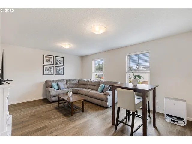 $629,000 | 2094 Legacy Hts Drive Southeast, Salem, OR 97302