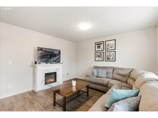 $629,000 | 2094 Legacy Hts Drive Southeast, Salem, OR 97302