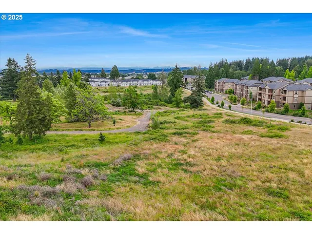 $629,000 | 2094 Legacy Hts Drive Southeast, Salem, OR 97302